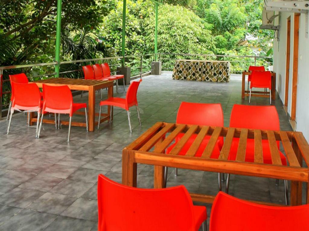 Thekkady Spice Valley Holiday Hotel Eksteriør bilde